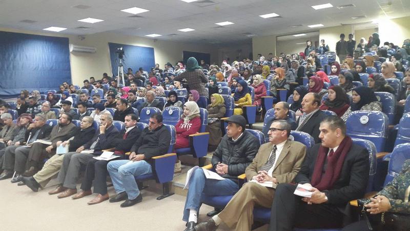 الدعوة إلى توفير حاضنة شعبية ضاغطة باتجاه إعادة بناء الوحدة الوطنية