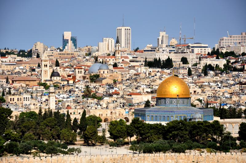 نقل السفارة الأميركية إلى القدس ... المخاطر وخيارات المواجهة