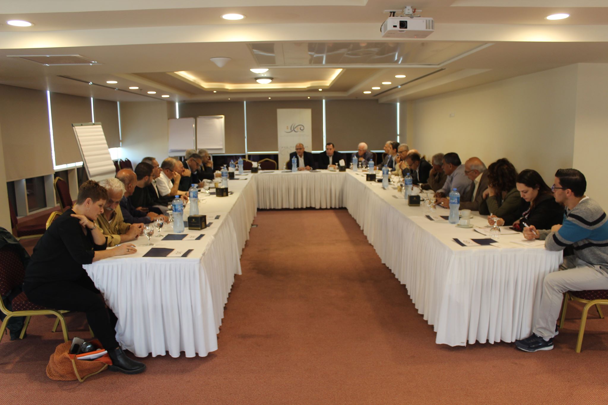 البحث في برامج العمل السياسي وآفاق العمل المشترك في ظل الخصوصيات والتحديات
