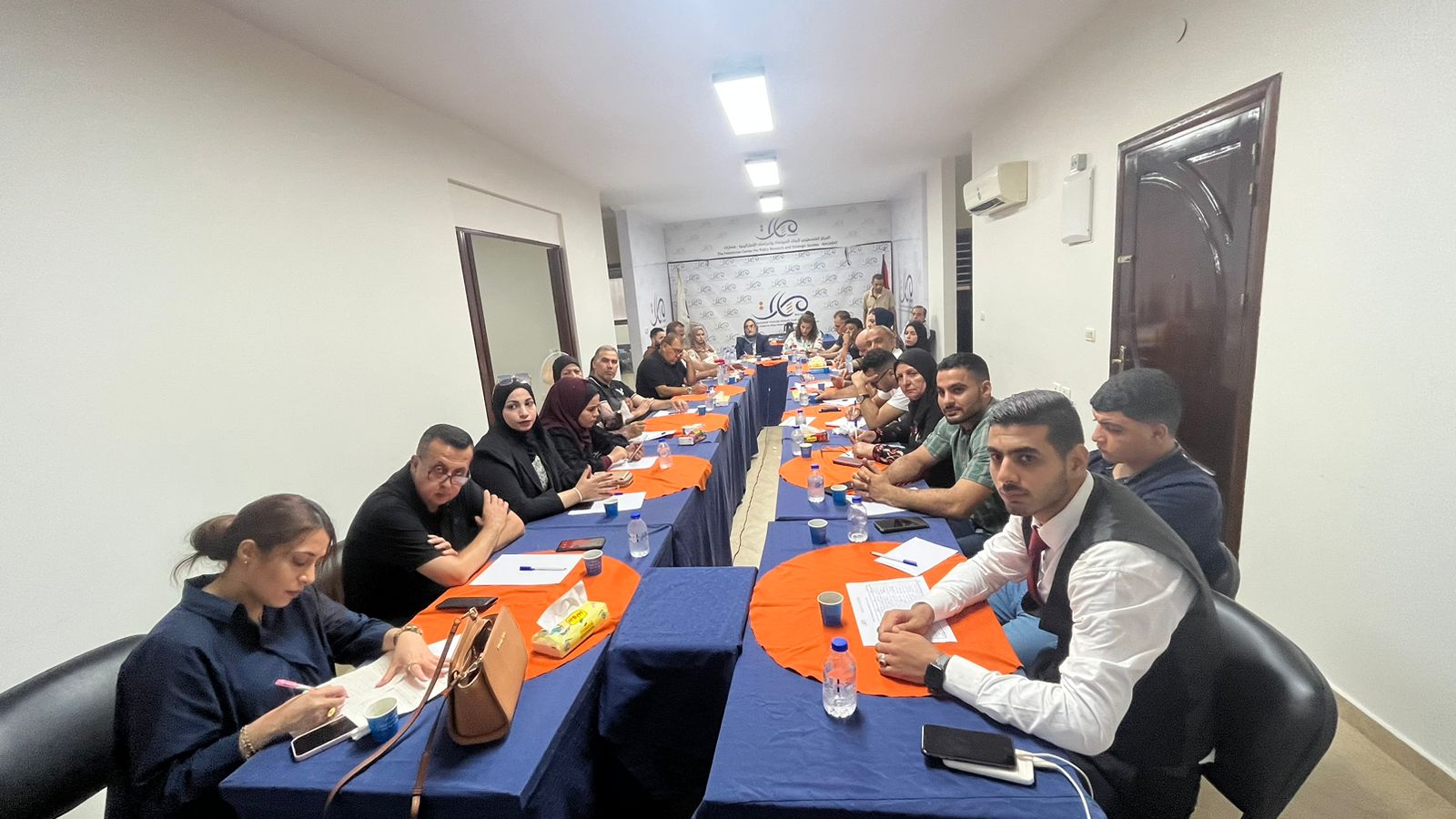 الدعوة إلى البناء على تجربة "المبادرة النسائية للحوار" وصولًا إلى حوار مجتمعي موازٍ لإنهاء الانقسام